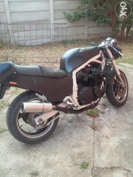 Suzuki presling 750