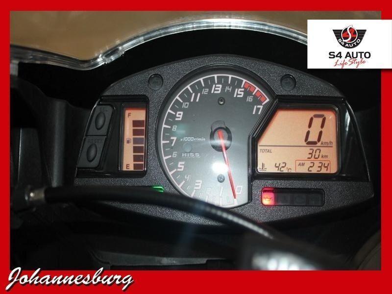 2014 HONDA Cbr 600 Rr