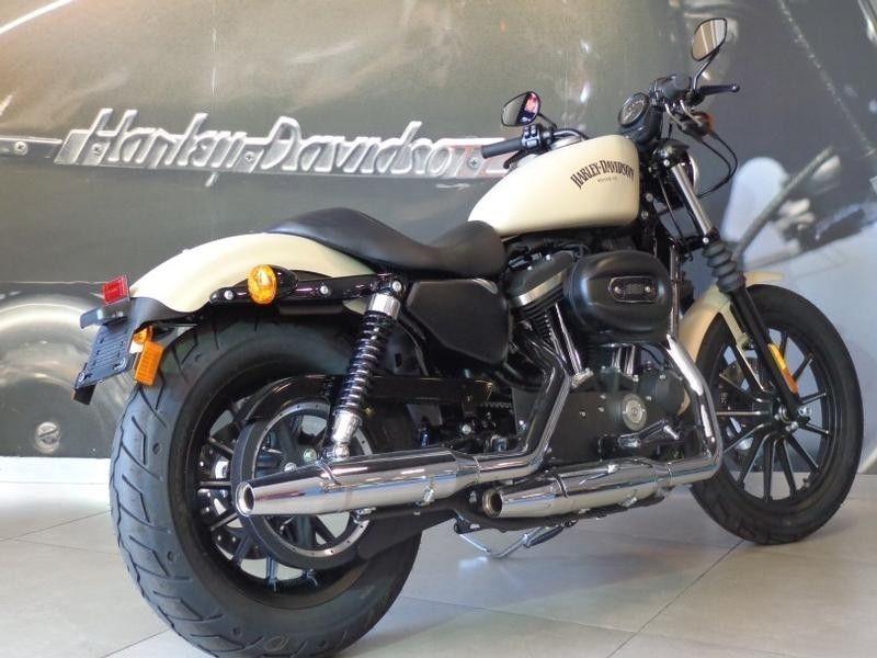 2014 Harley Davidson Sportster Iron 883