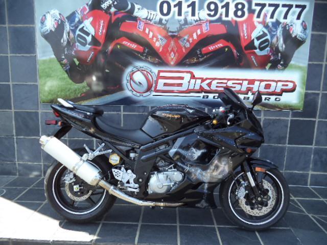 Hyosung GT650R for sale!