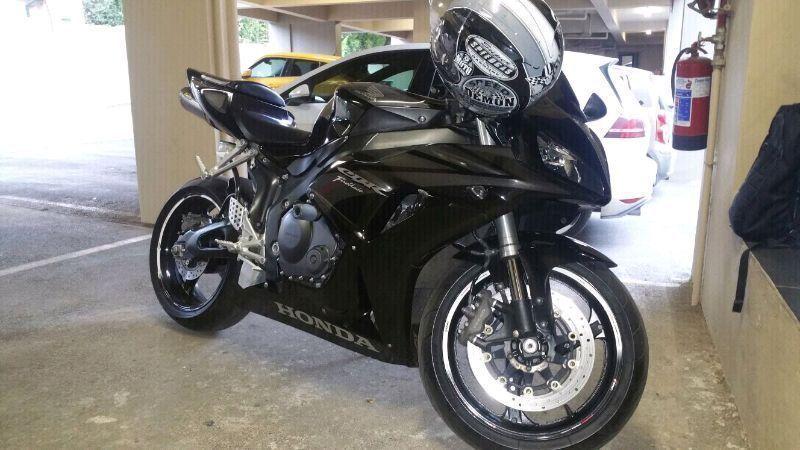 2007 cbr 1000