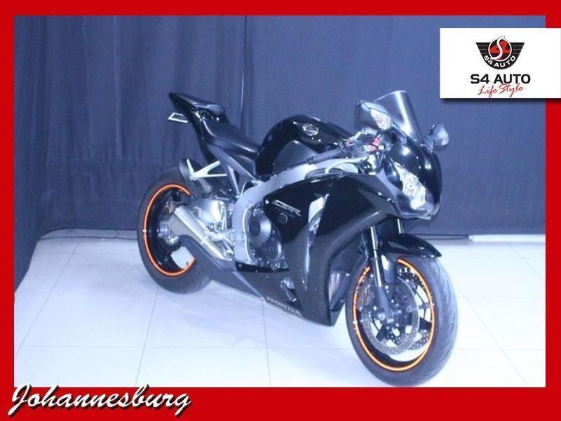 2011 HONDA Cbr 1000rr (abs)