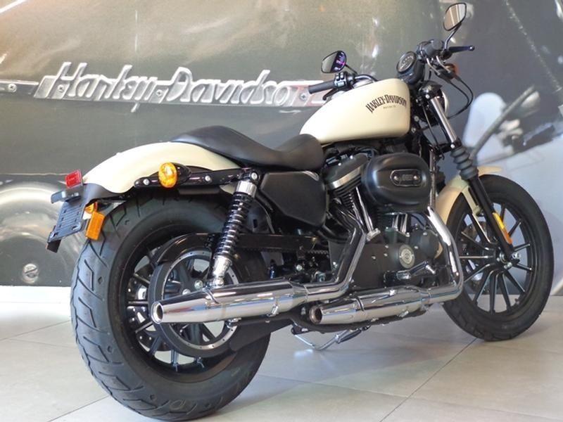 2014 Harley Davidson Sportster Iron 883