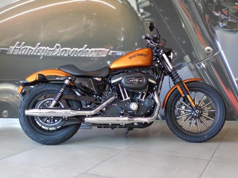 2014 Harley Davidson Sportster Iron 883