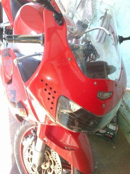 2006 Honda CBR900RR