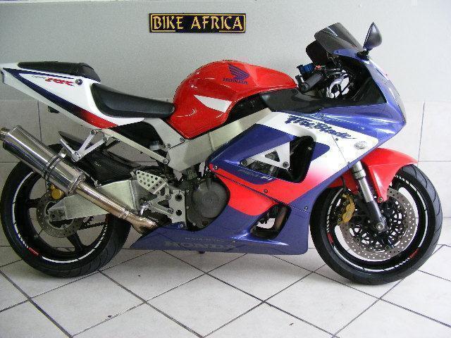 Honda CBR 929