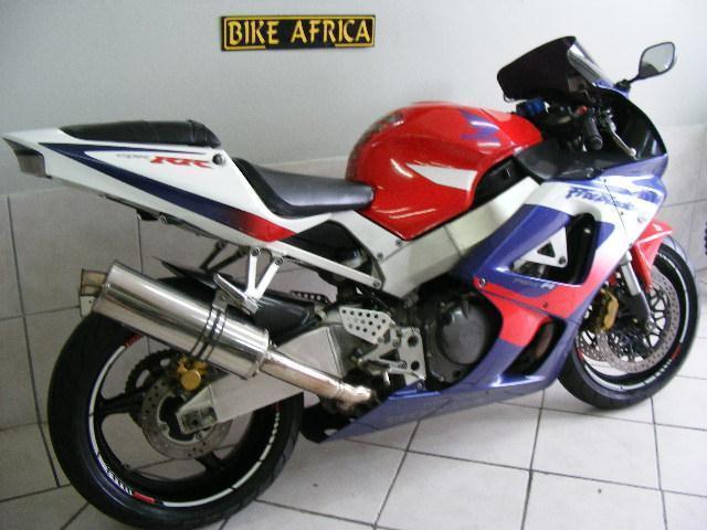 Honda CBR 929