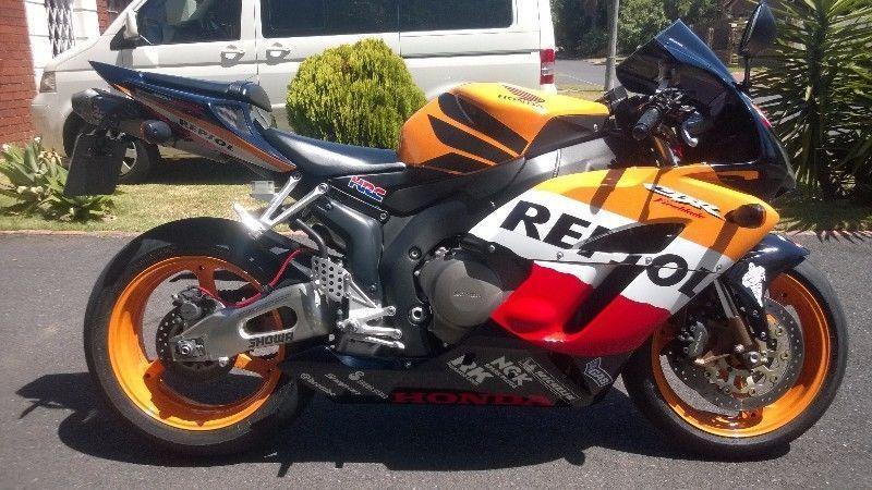 2005 Honda CBR1000 Rr Repsol 24000km R68000