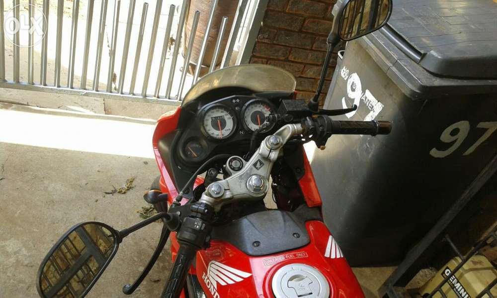 Honda cbr 125R