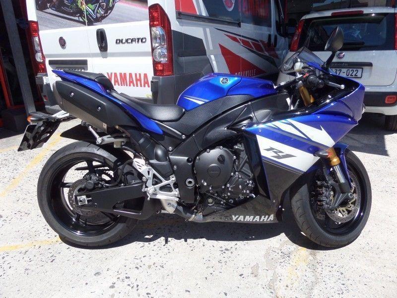 Yamaha YZF R1 2011