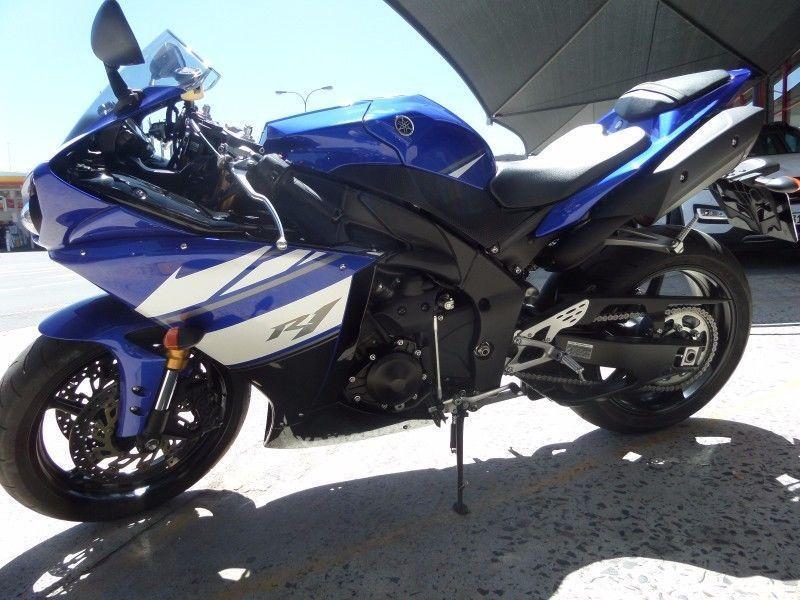 Yamaha YZF R1 2011