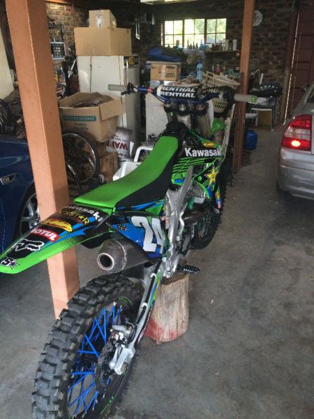 2011 Kawasaki KX250f fuel injected (with papers)