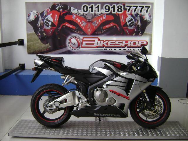 Honda CBR600RR with 13755km available now!