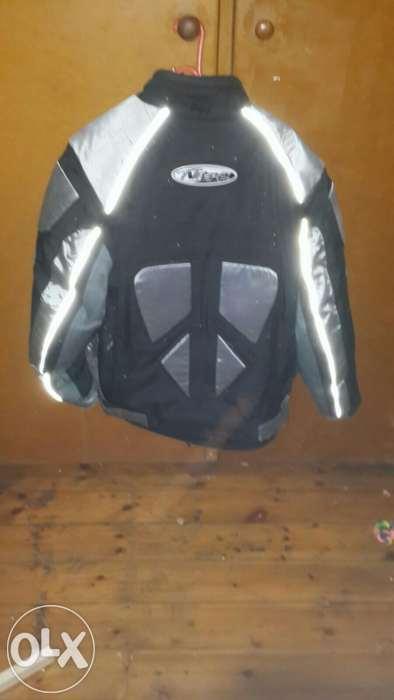 Bike jacket and helmet R500