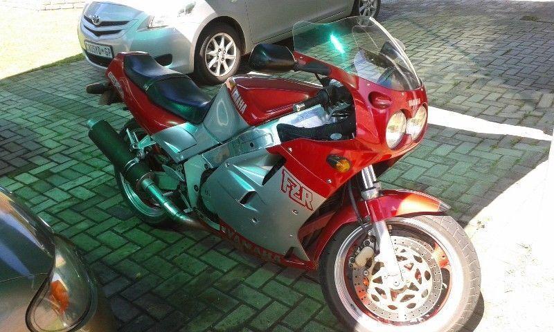 1989 Yamaha FZR Genesis 1000cc