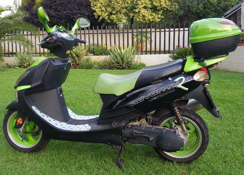 Jonway Scooter 150cc -With Top box - Good Condition