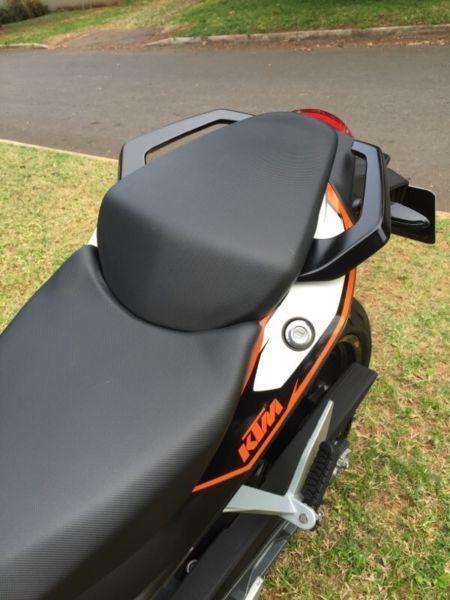 KTM DUKE 200 ABS