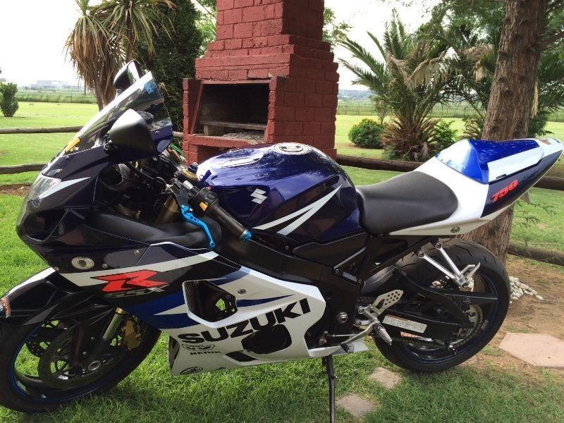 2004 Suzuki GSX-R