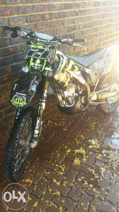 Selling my kawasaki KX250F