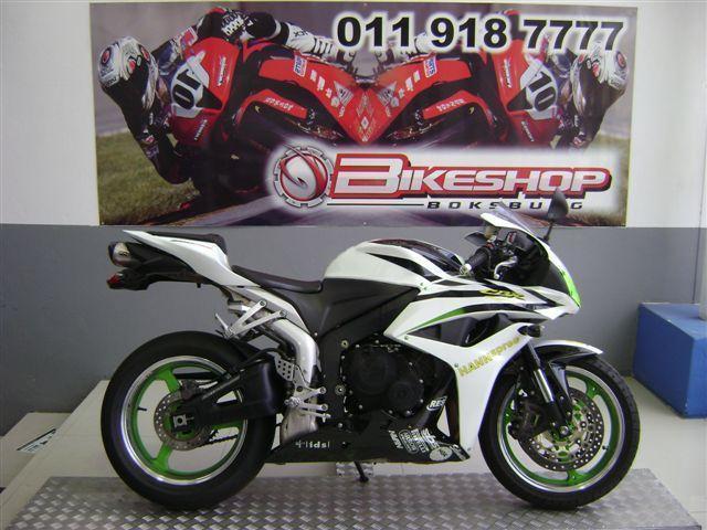 Honda CBR600RR with 33645km available now!