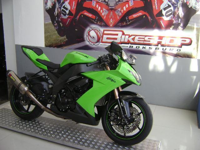 Kawasaki ZX10R with 21685km available now!