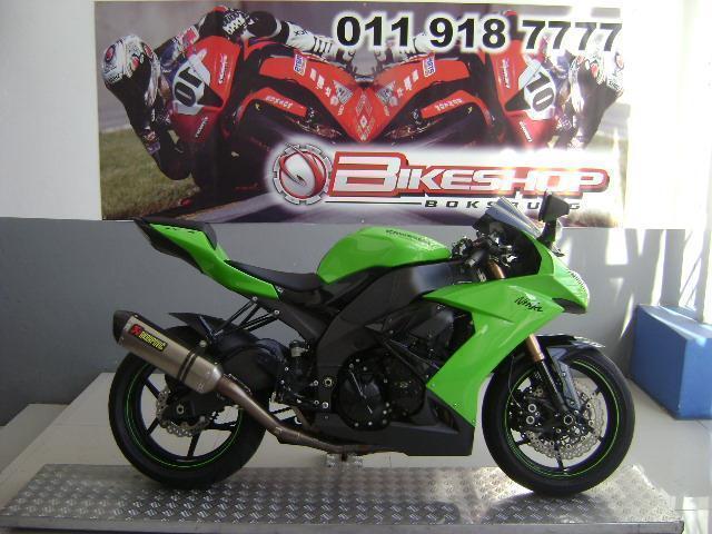 Kawasaki ZX10R with 21685km available now!