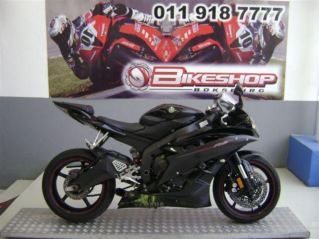 Yamaha YZF-R6 with 38489km available now!