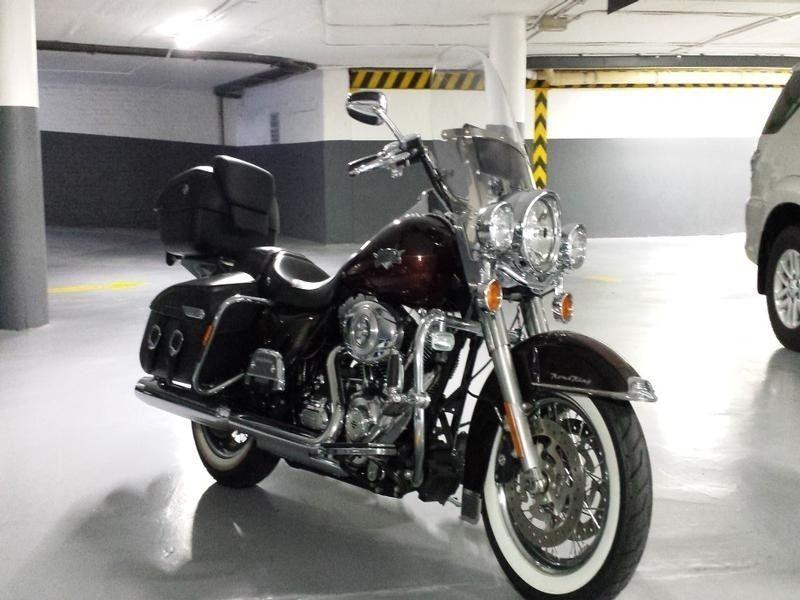 2011 Harley Davidson Touring Road King Classic