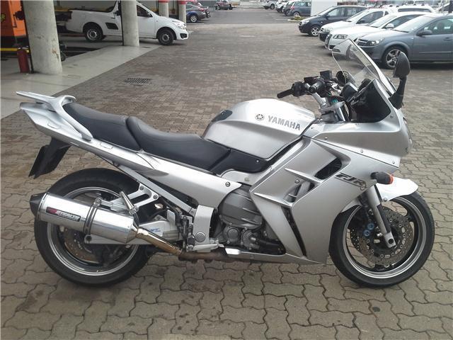 2001 YAMAHA FJR 1300 FOR SALE !