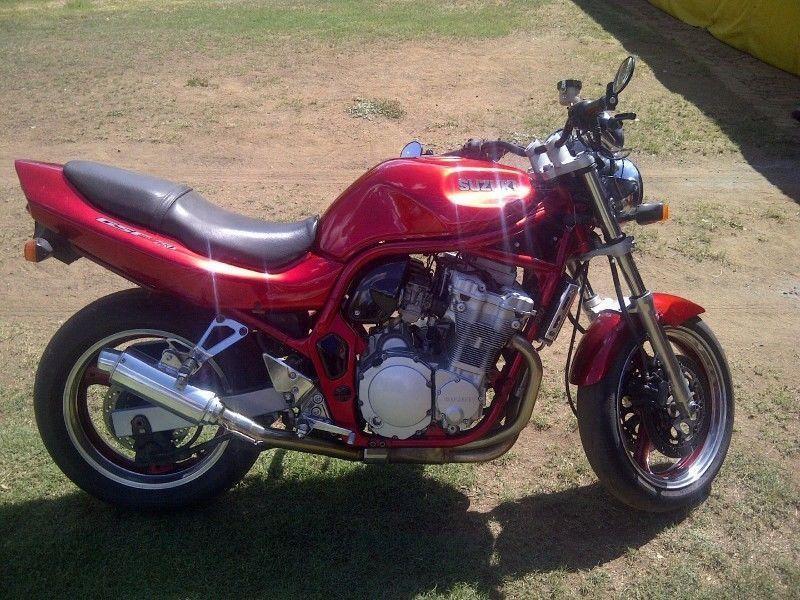 1999 Suzuki Bandit gsf 750