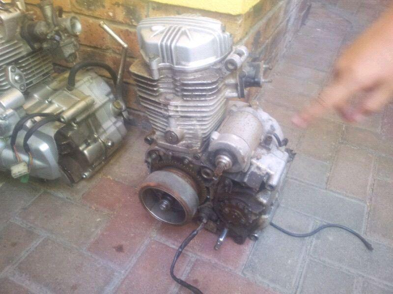 Honda cb125 sellin as spares for R500 as is