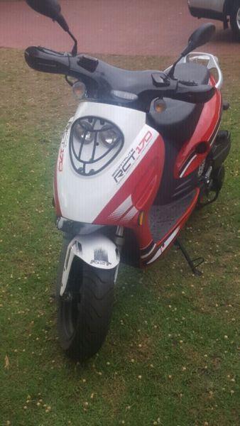 Big Boy 170cc Scooter - Almost New!