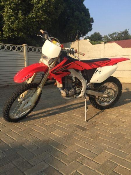 Honda CRF 450 X. Absolute mint condition!!
