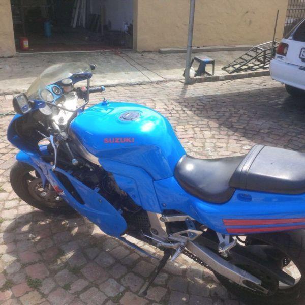 Suzuki gsxr 750 wp