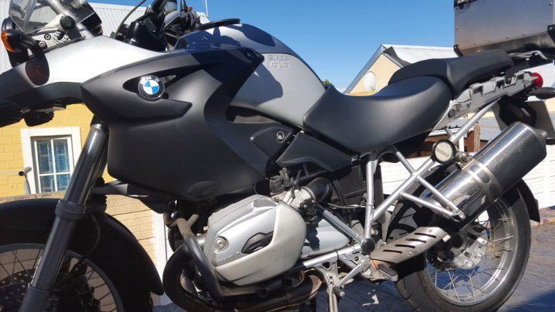 BMW GS 1200 s and Adventures @ GS Traders