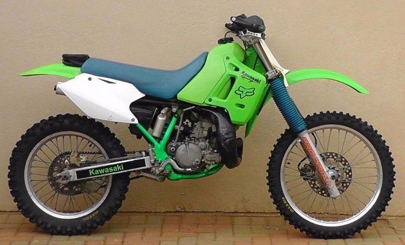 Kawasaki KDX 200 - OFFERS WELCOME