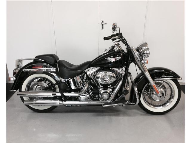 Harley-Davidson Softail Deluxe - METALHEADS MOTORCYCLES