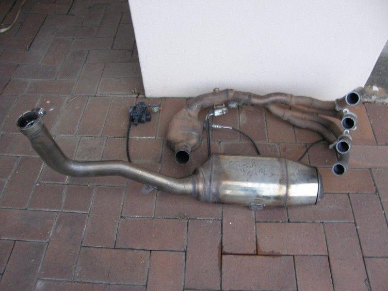 2005 Honda CBR600RR Pipe and shock