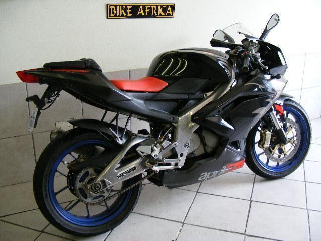 DO YOU LOVE SPEED? GET THIS 2008 APRILIA RS 125 @ BIKE AFRICA