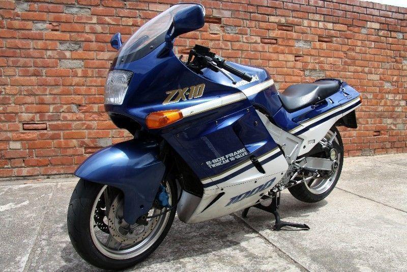1989 Kawasaki ZX10 in excellent condition