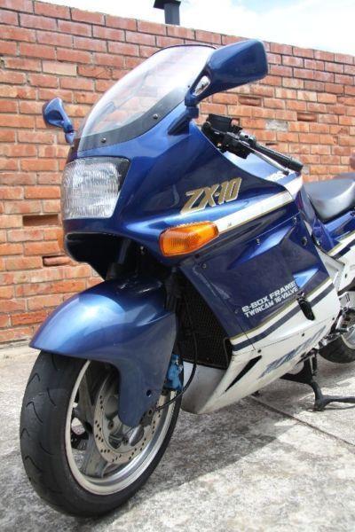 1989 Kawasaki ZX10 in excellent condition