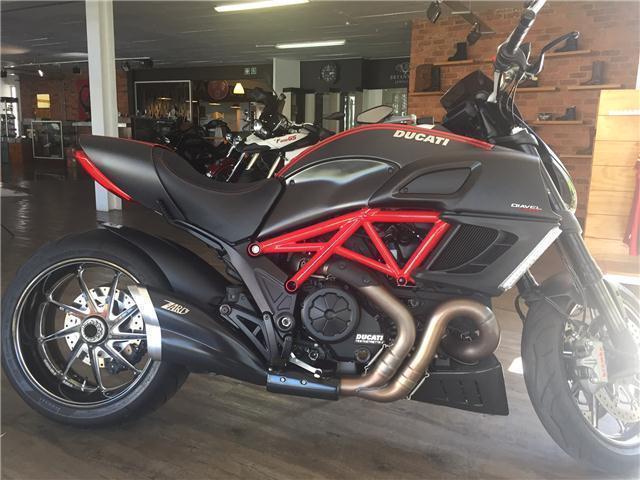2013 Ducati Diavel Carbon with 7855km available now!