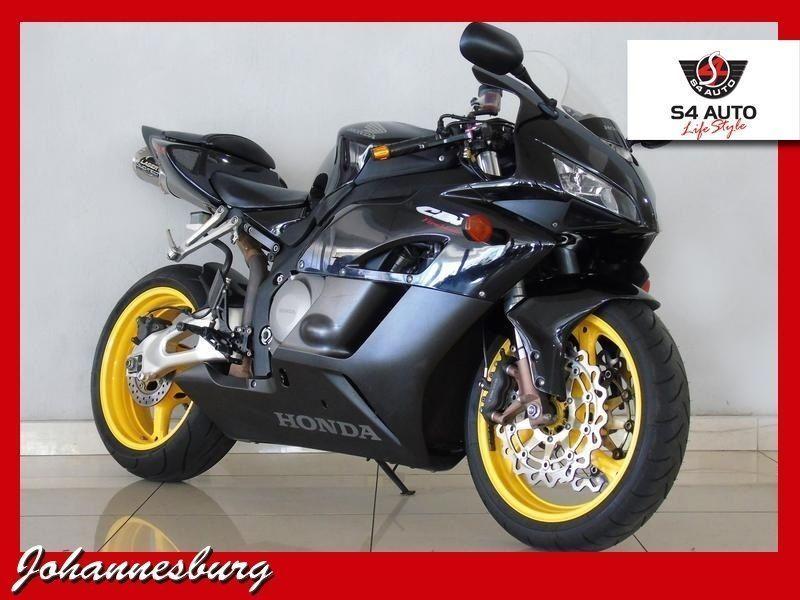 2004 HONDA Cbr 1000 Rr Fireblade