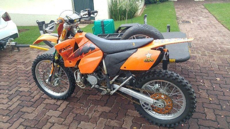 KTM 200 and YZ 250