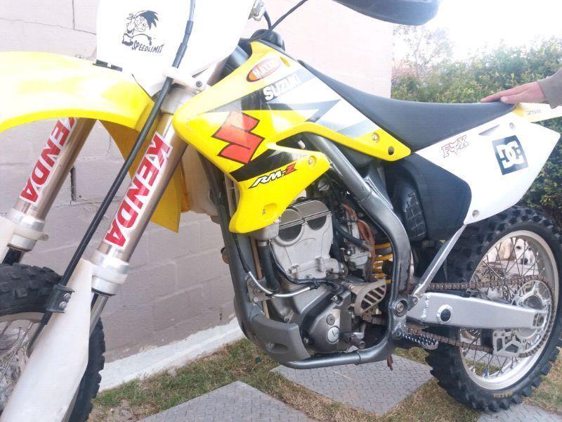 Suzuki RM-Z 250