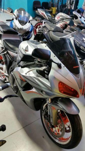 2006 Honda CBR 1000 RR FIRE BLADE