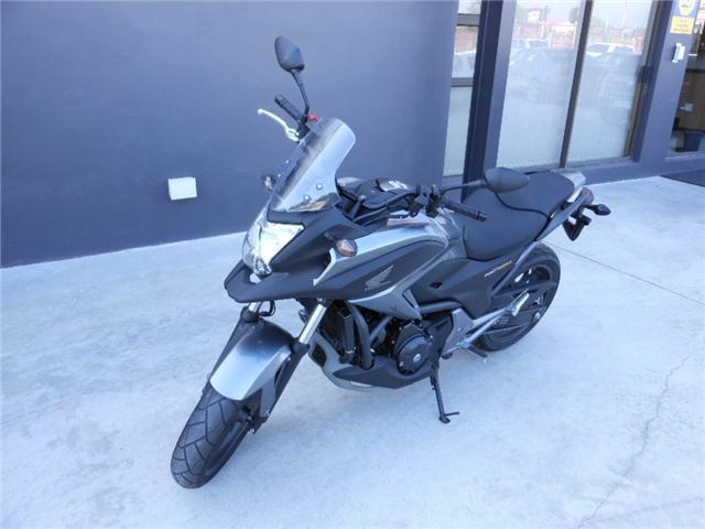 2015 Honda , with 5500km available now!
