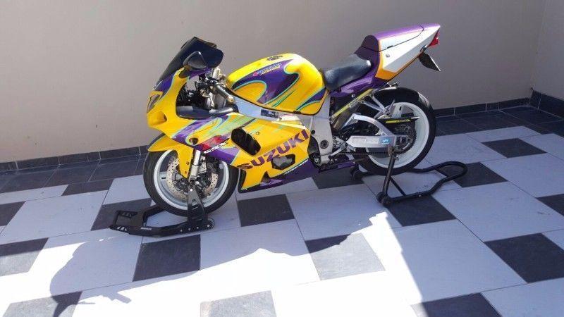 2002 Suzuki GSX-R