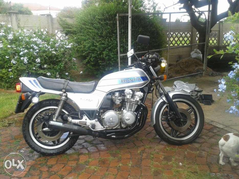 Honda 900 F Wanted in mint condition