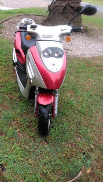 2005 skygo 125 scooter